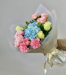 Авторский букет "Легкий бриз"