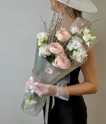 Букет из ранункулюсов, эустомы 0206