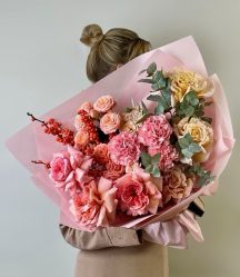 Букет "Персик после дождя"